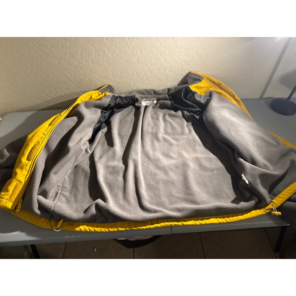 Formula 1 x PacSun Men XL Yellow Grey Utility Cargo Fleece Jacket F1 Racing - Picture 5 of 9